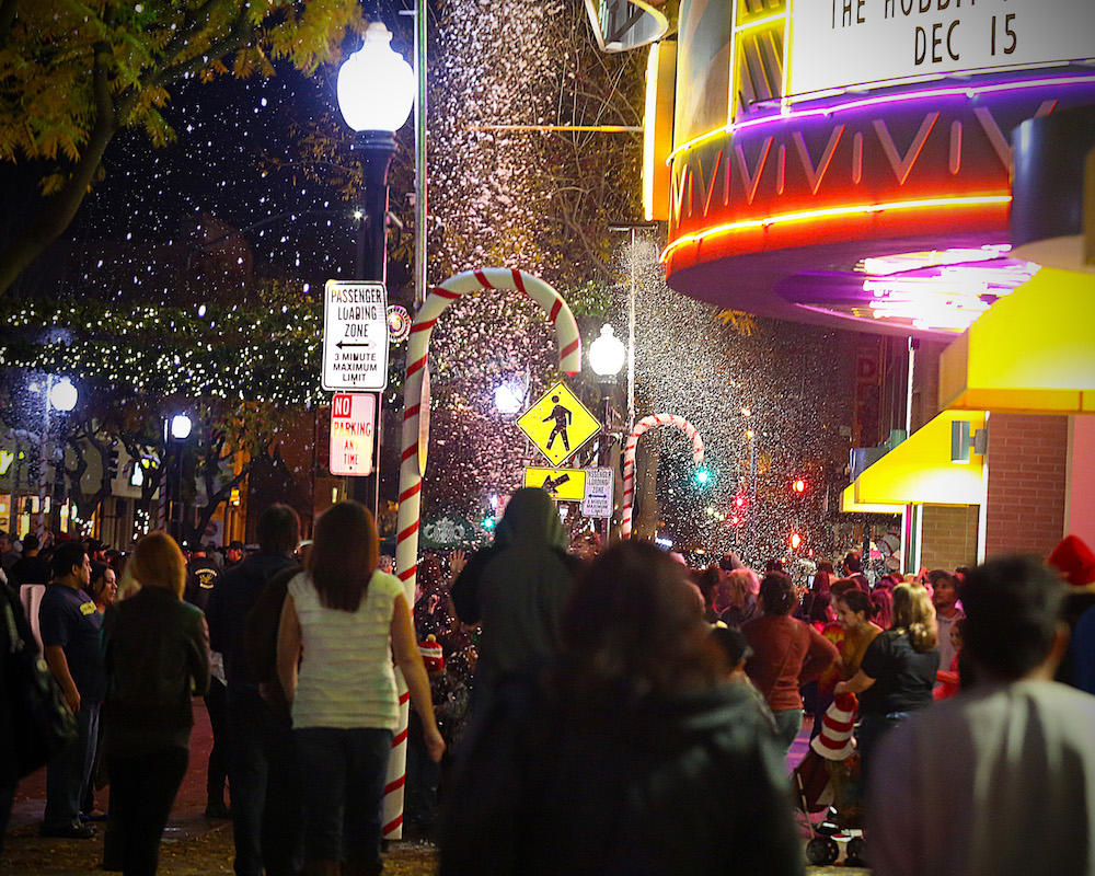 3rd Annual Modesto Rockin’ Holiday Opens in Downtown Modesto Modestoview